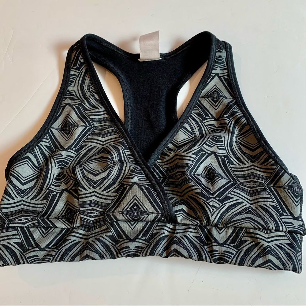 Zumba Fitness Athletic Exercise Bra M